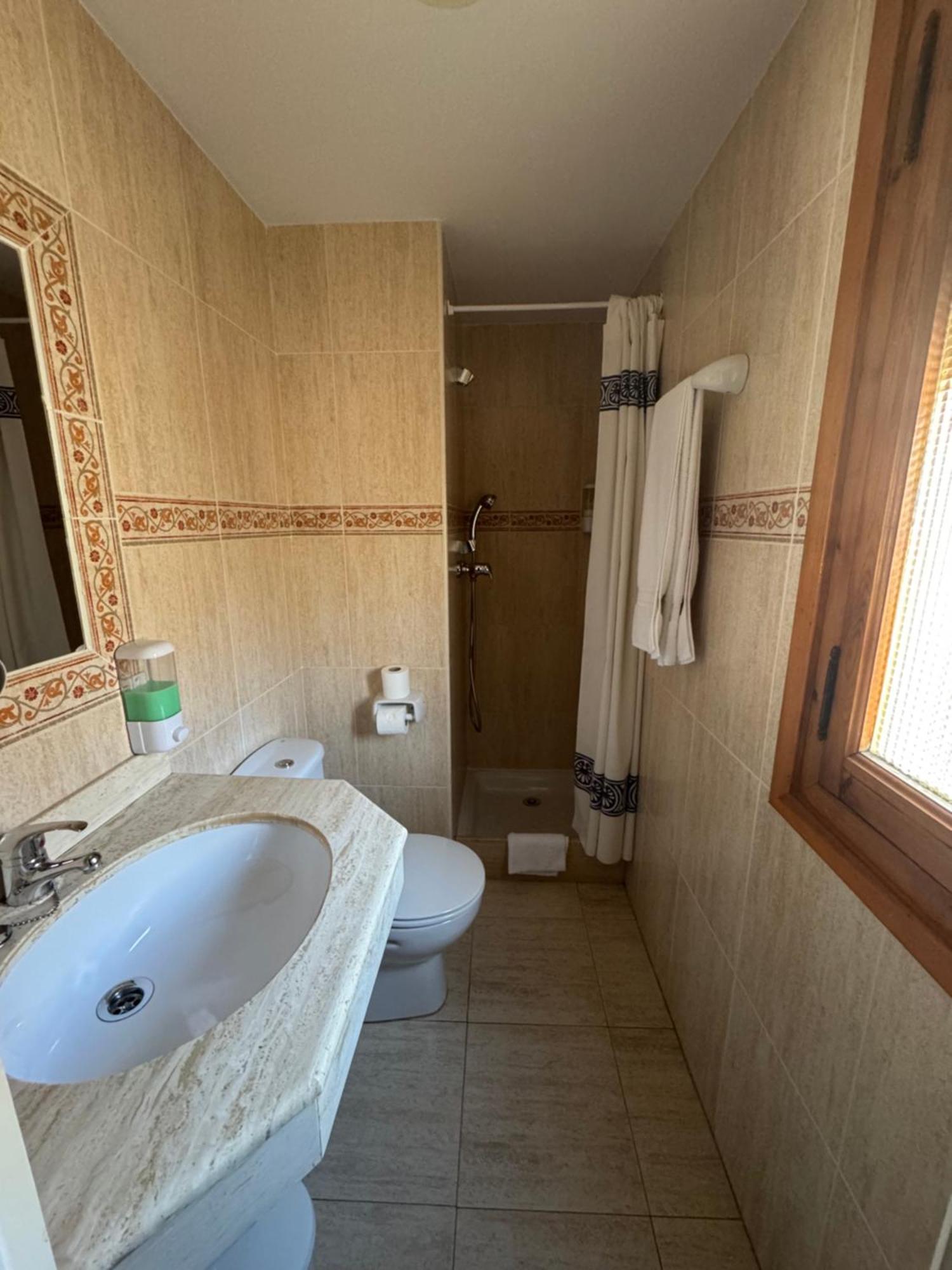 Hostal Joaquin Las Ventas con Pena Aguilera Екстер'єр фото